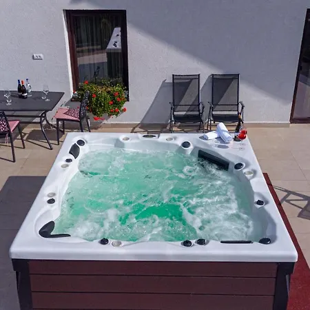 Guest house Victoria 4*